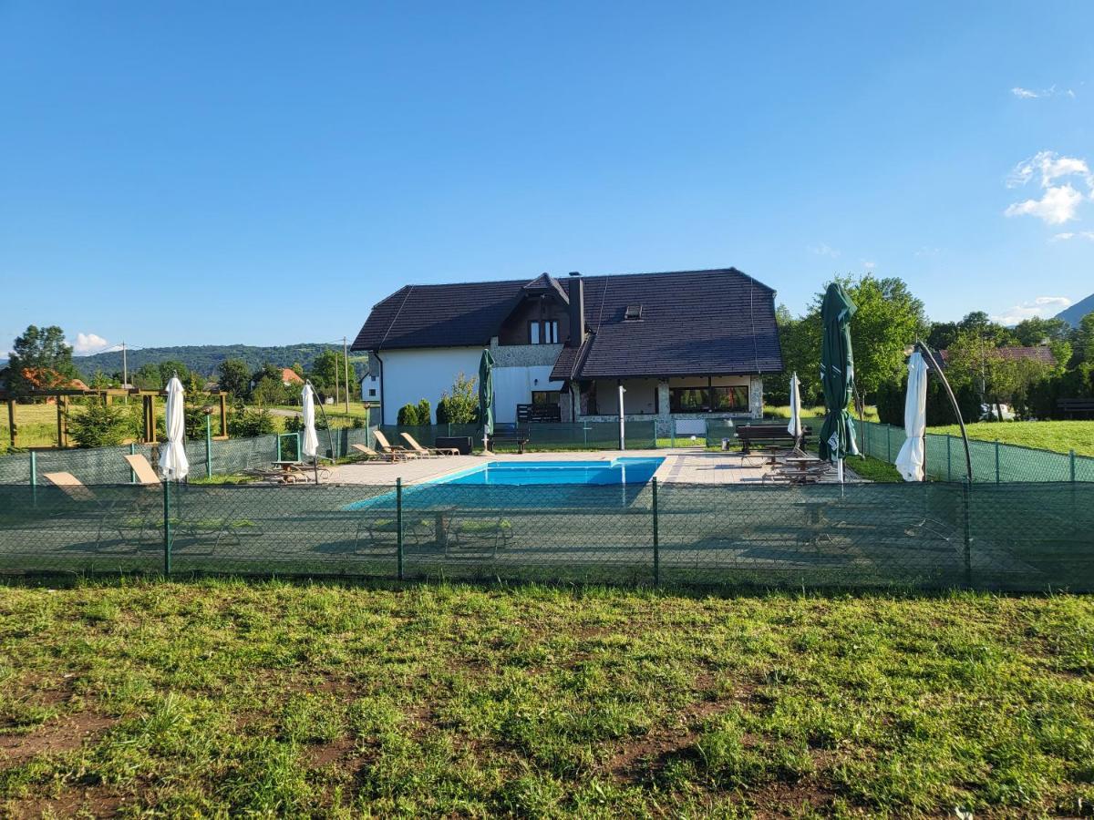 Villa Stone Rakovica Luaran gambar