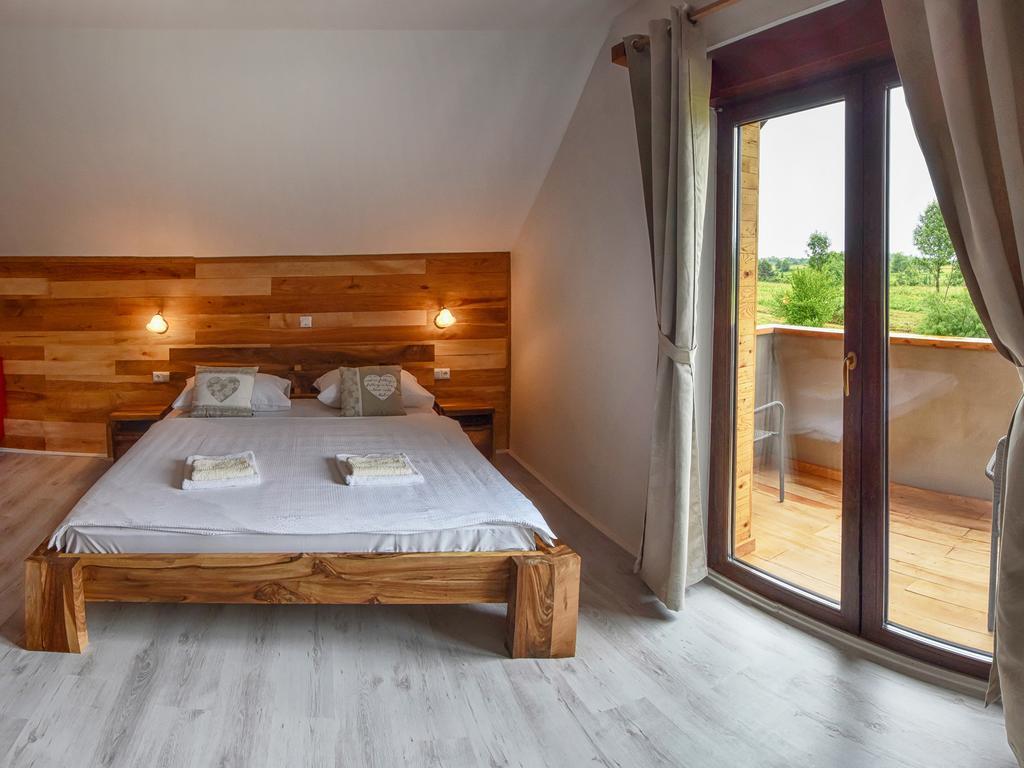 Villa Stone Rakovica Luaran gambar