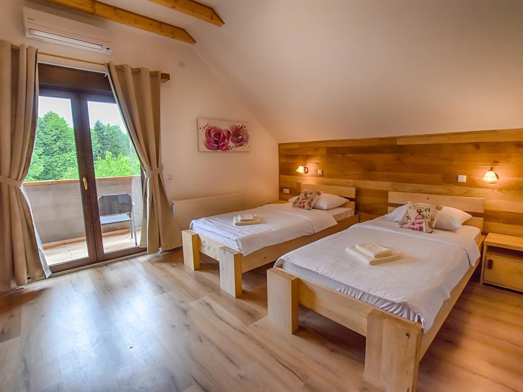Villa Stone Rakovica Luaran gambar