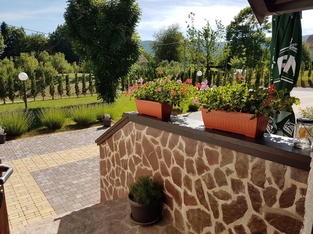 Villa Stone Rakovica Luaran gambar